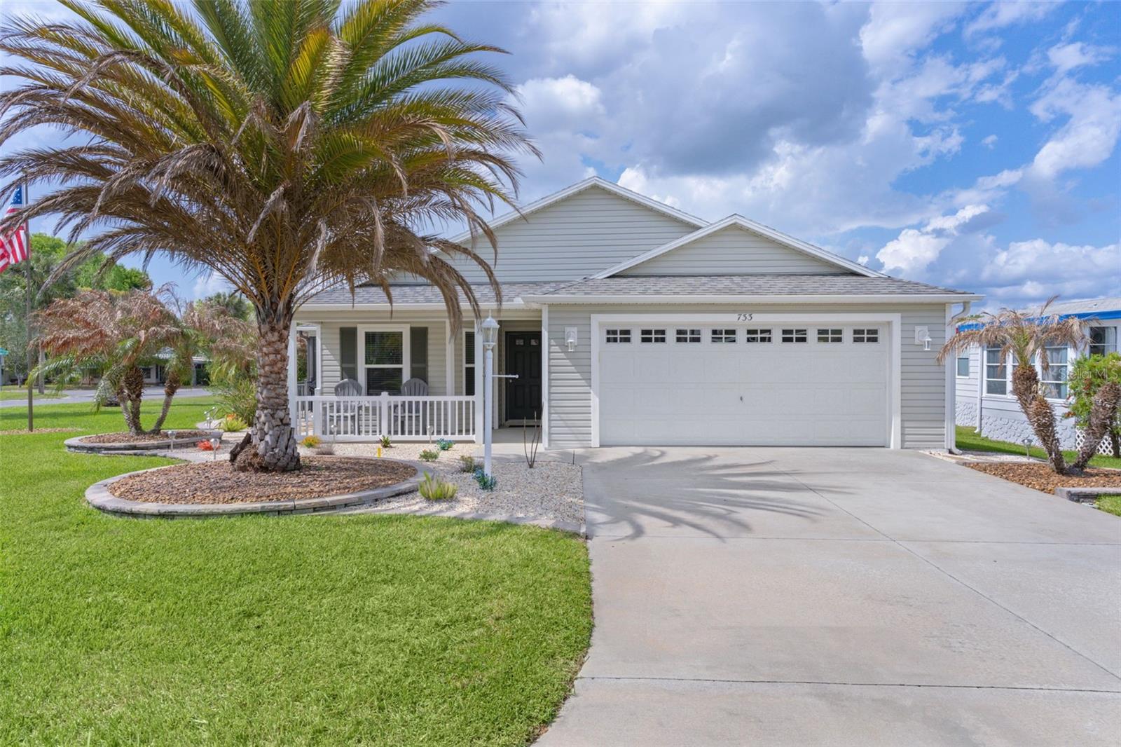 733 JASON DR, LADY LAKE, FL, 32159