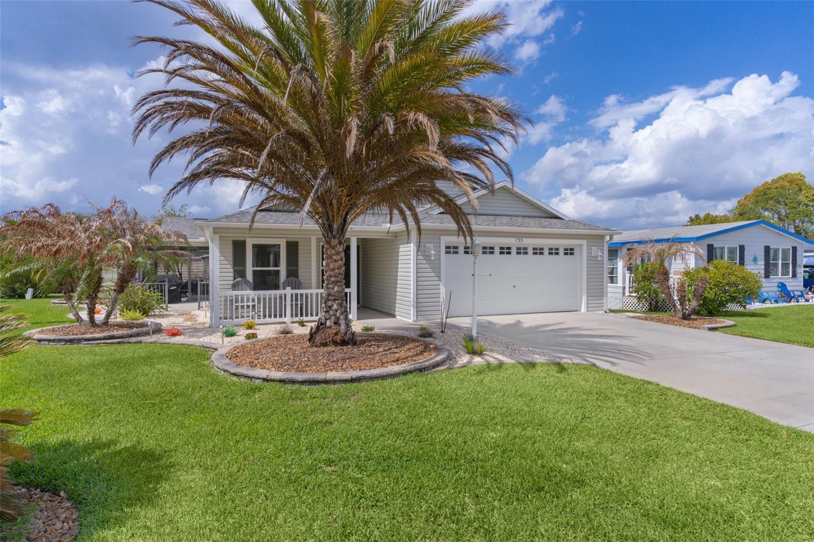 733 JASON DR, LADY LAKE, FL, 32159