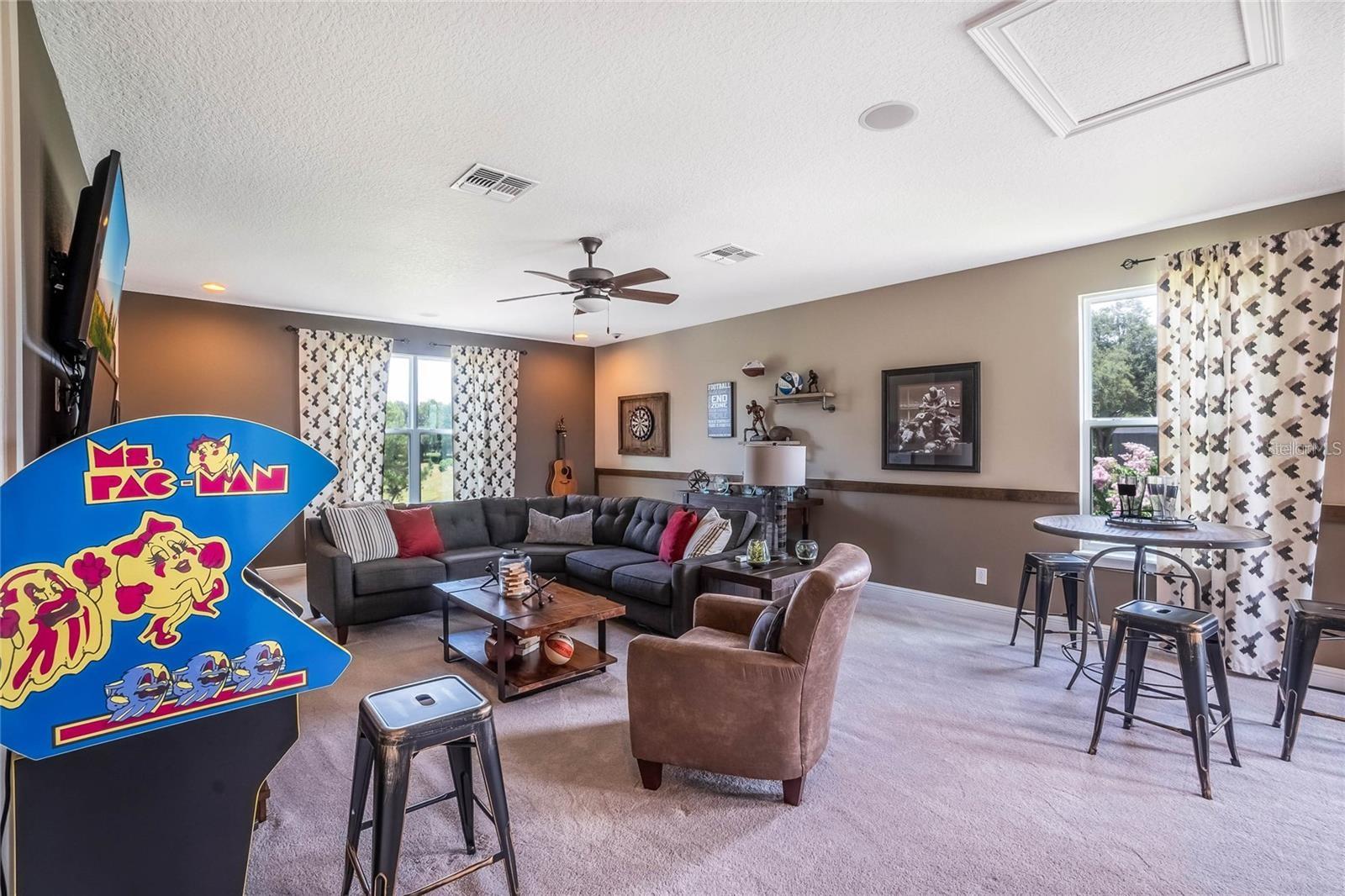 32049 RED TAIL BLVD, SORRENTO, FL, 32776