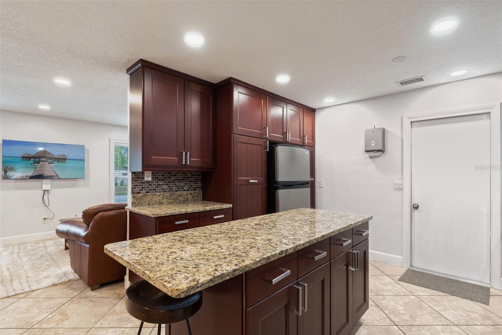 126 SANDALWOOD WAY, LONGWOOD, FL, 32750