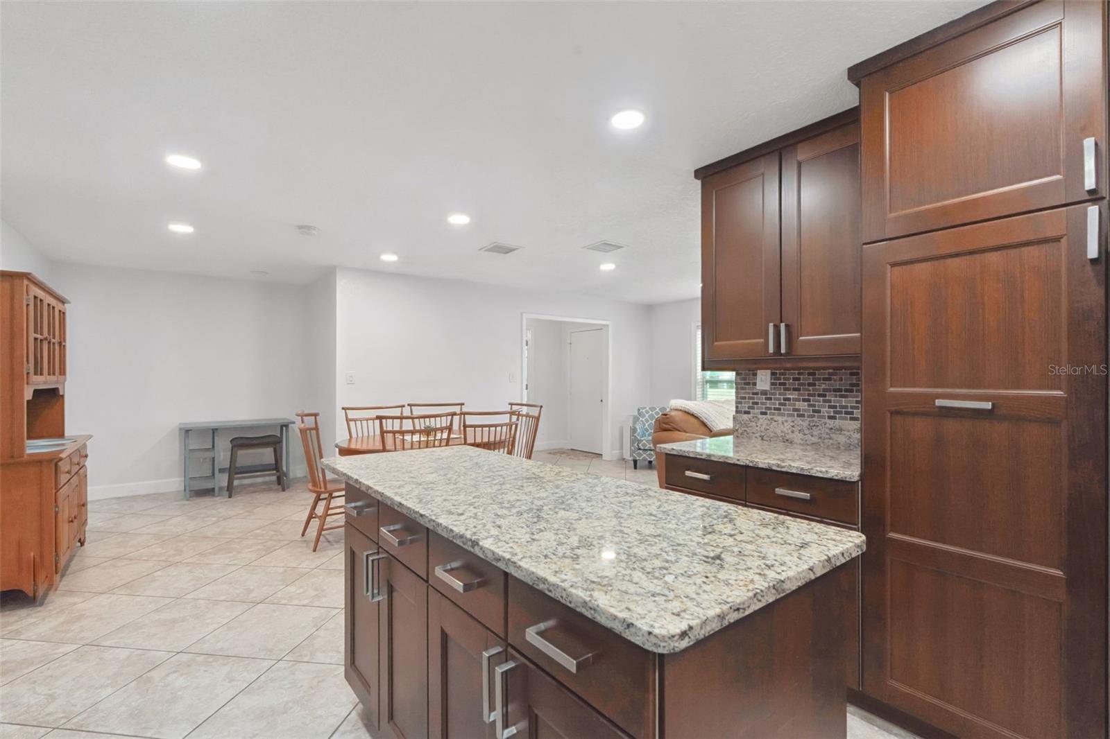 126 SANDALWOOD WAY, LONGWOOD, FL, 32750