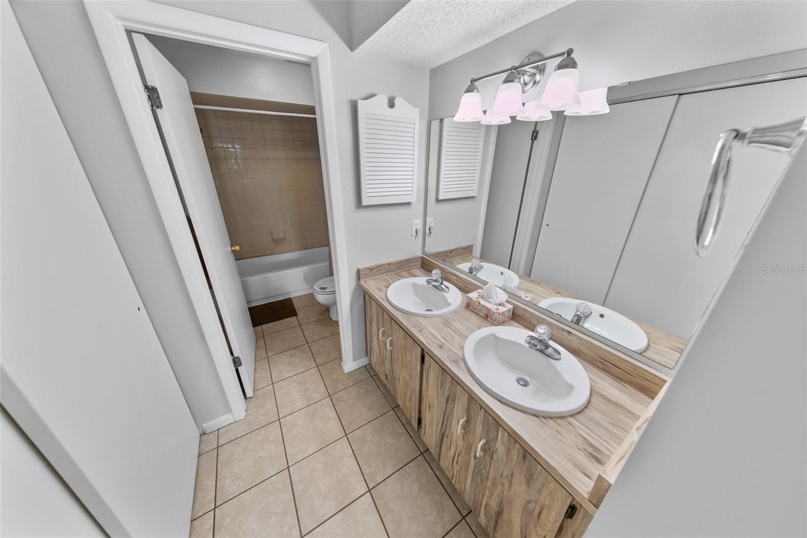 4 MISNERS TRL, ORMOND BEACH, FL, 32174
