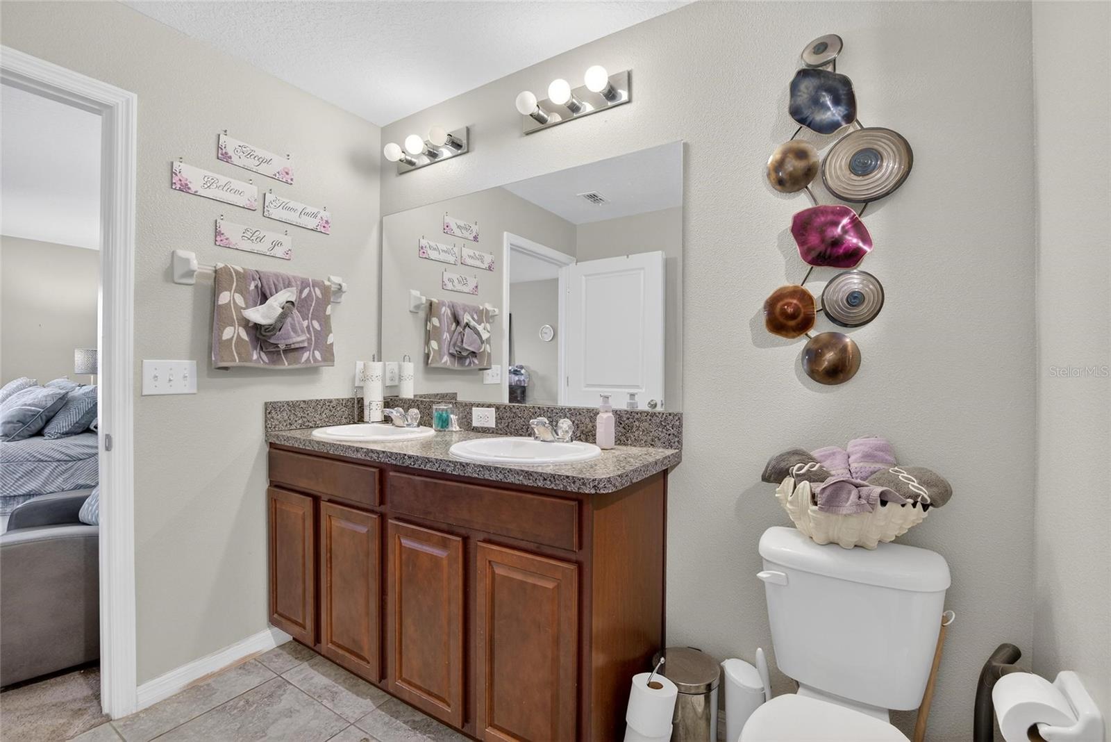 214 ENGLISH CHANNEL PL, DOVER, FL, 33527