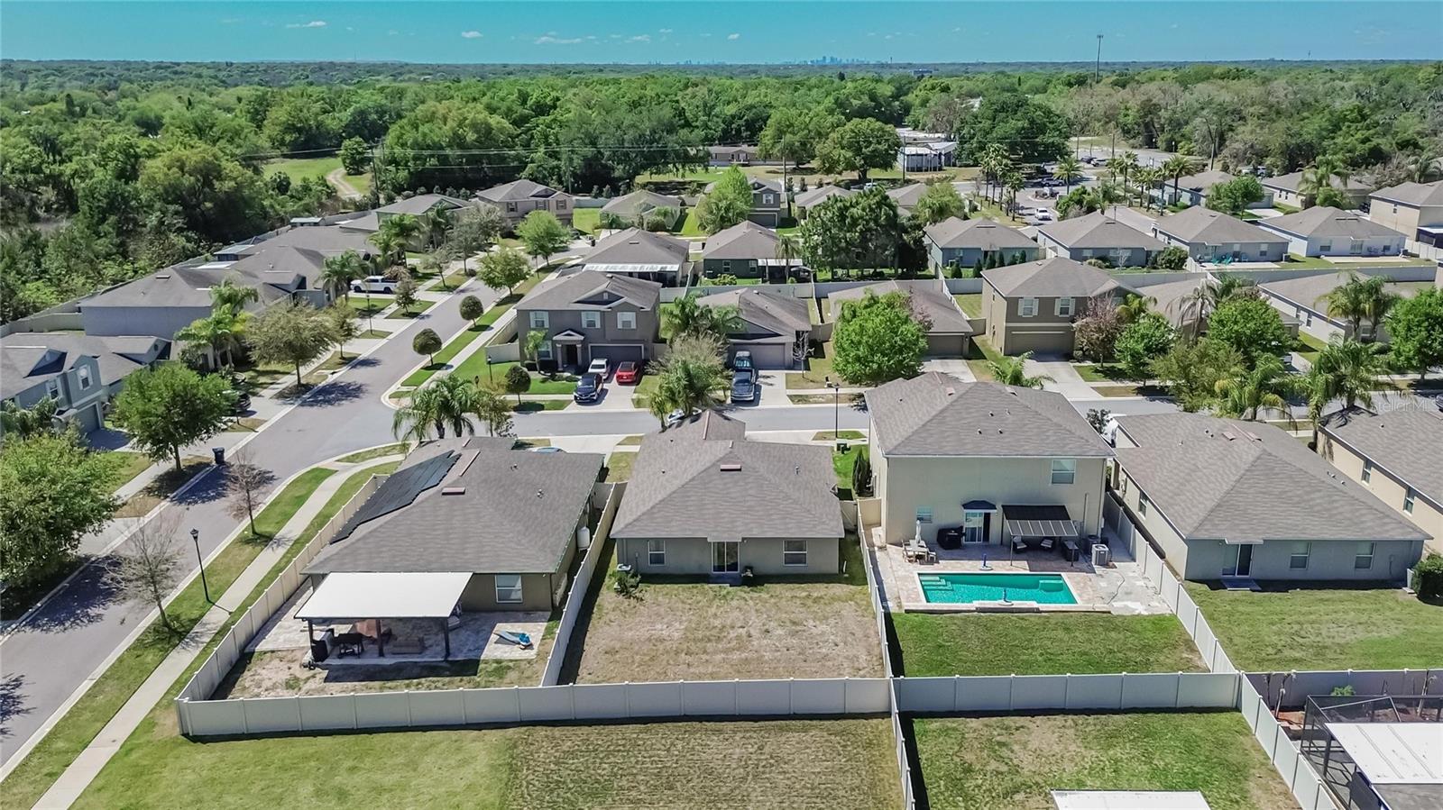214 ENGLISH CHANNEL PL, DOVER, FL, 33527