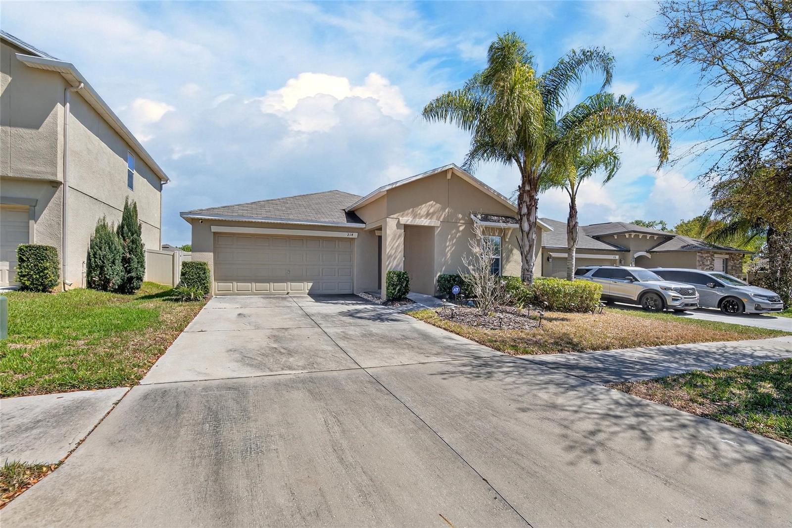 214 ENGLISH CHANNEL PL, DOVER, FL, 33527