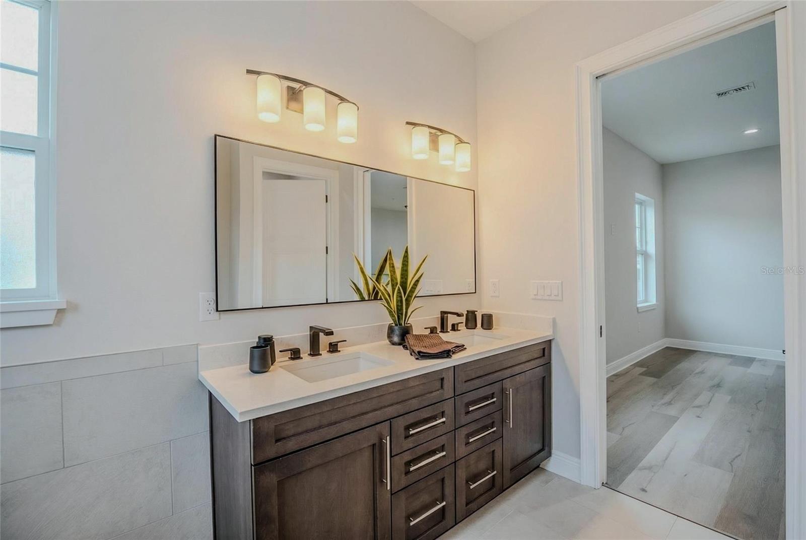 129 SE WATULA AVE, OCALA, FL, 34471
