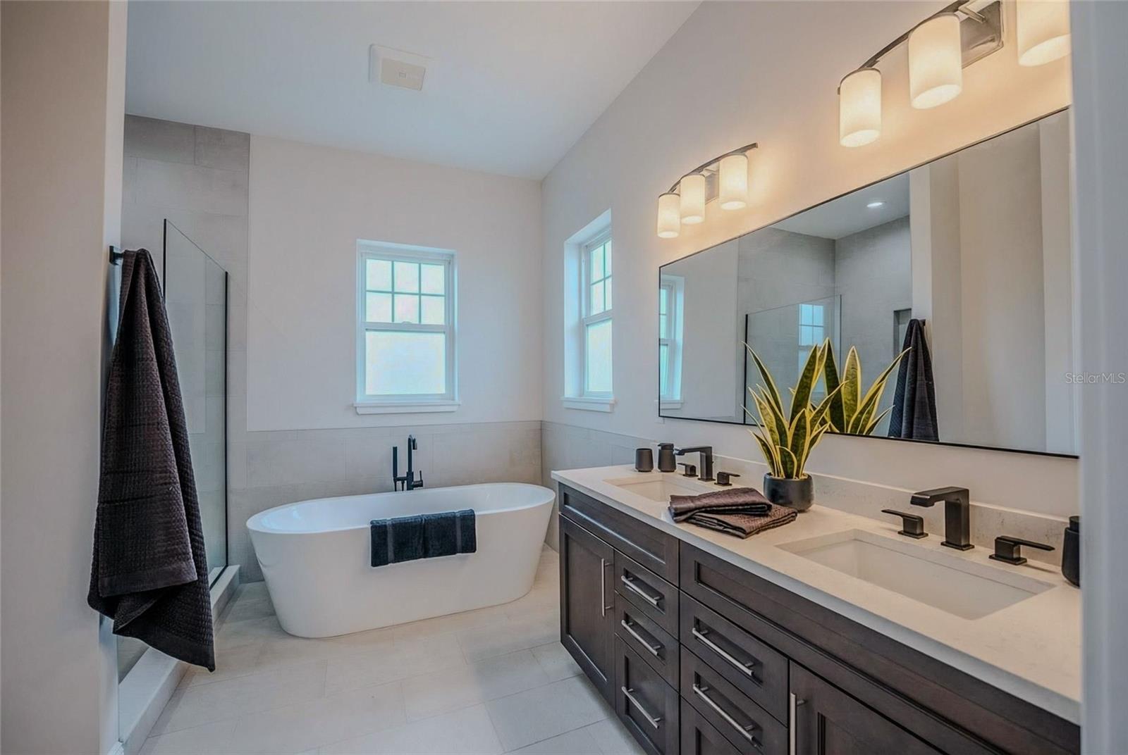 129 SE WATULA AVE, OCALA, FL, 34471