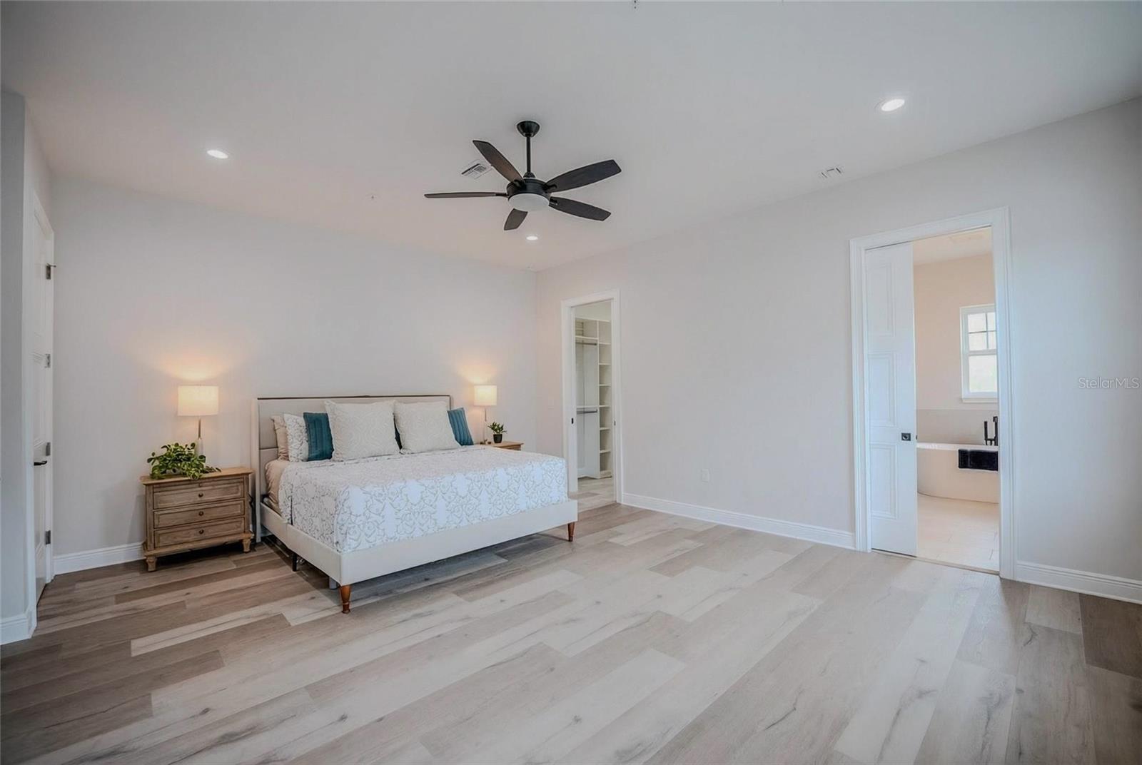 129 SE WATULA AVE, OCALA, FL, 34471