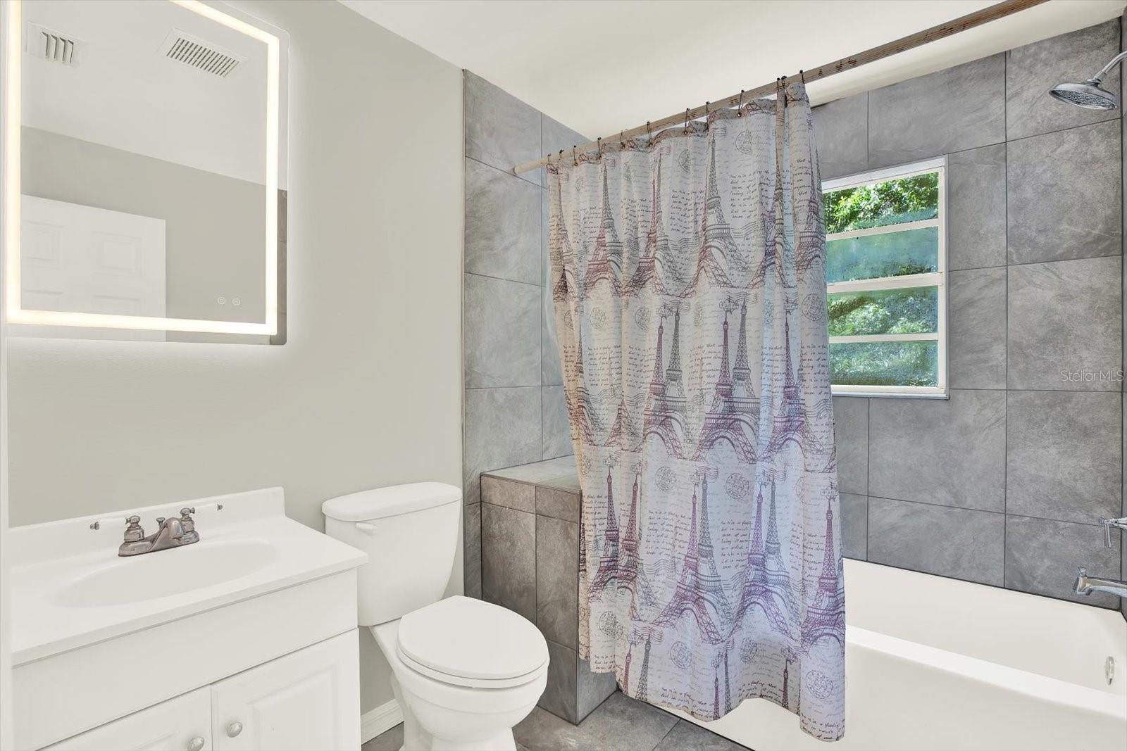 5844 RED CEDAR LN, TAMPA, FL, 33625