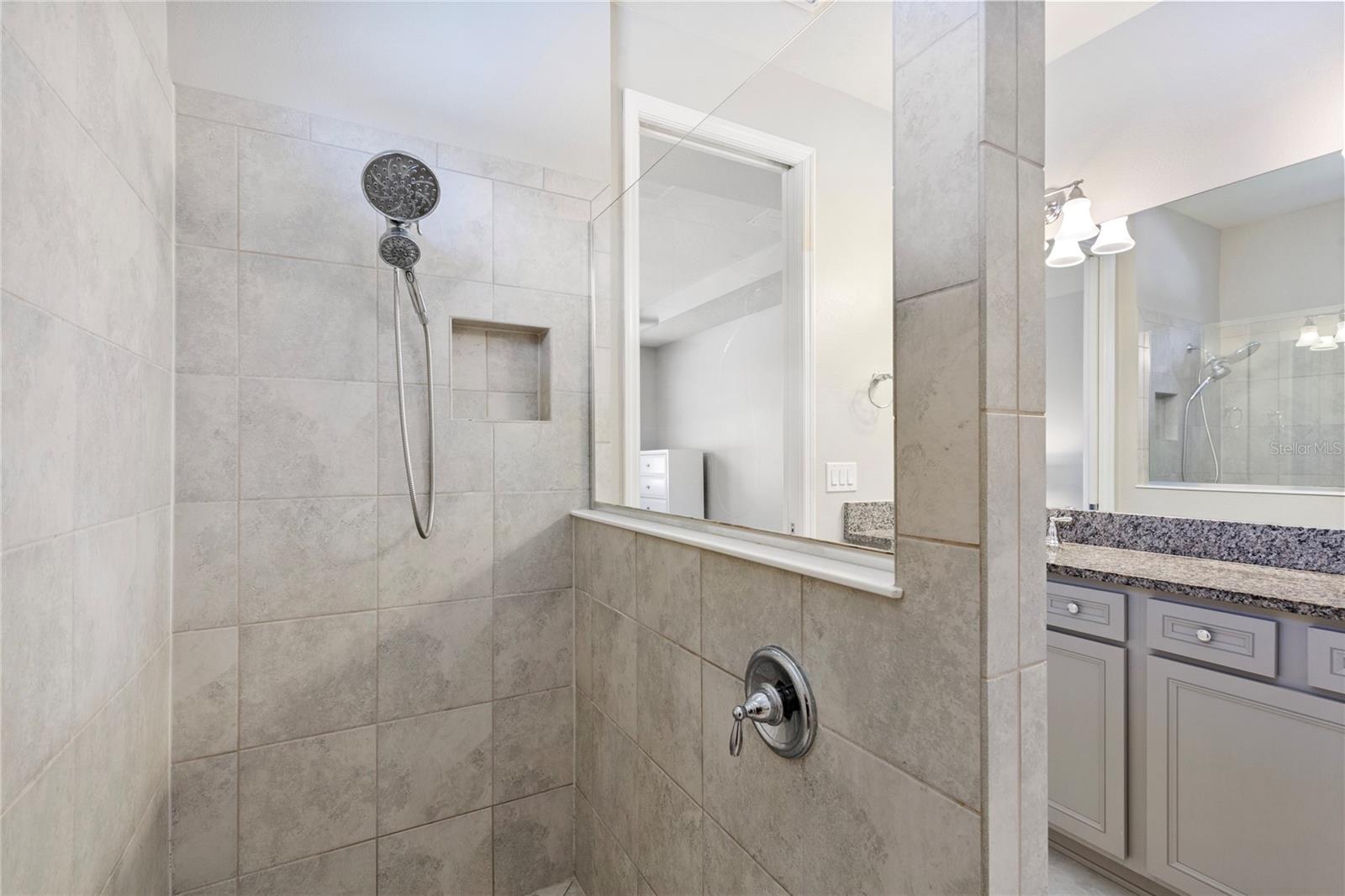 7966 OLIVE BROOK DR, WESLEY CHAPEL, FL, 33545
