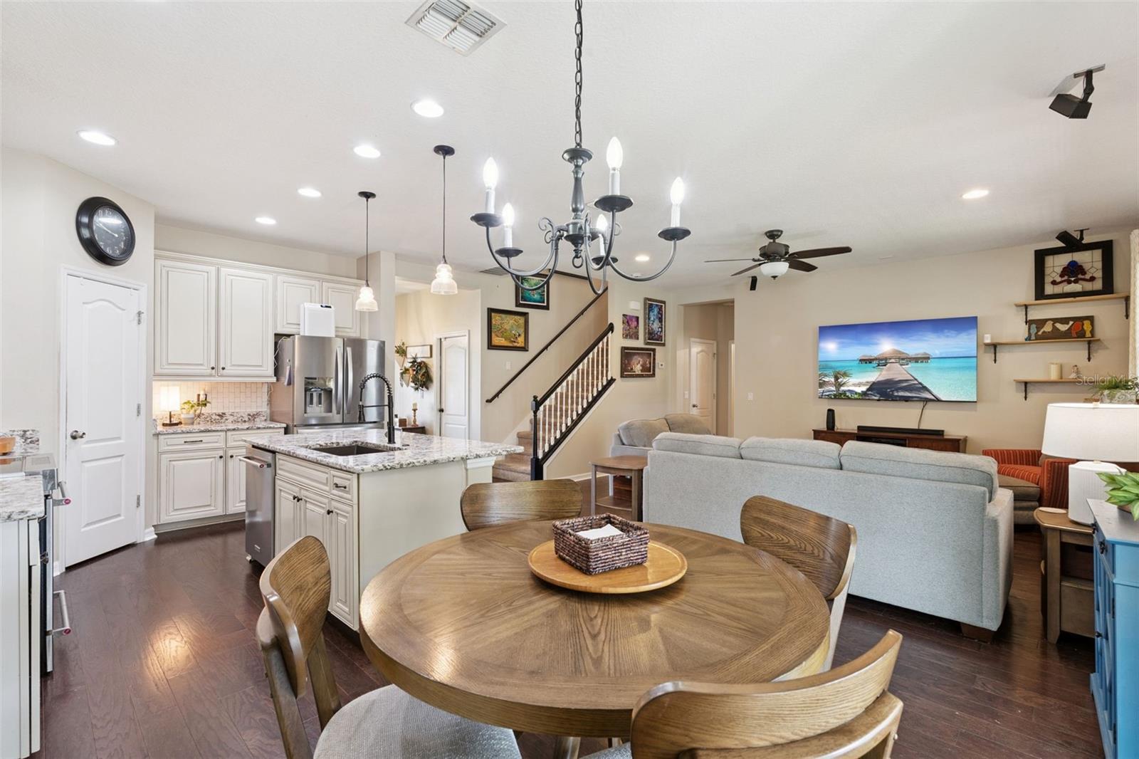 1128 WHITE WATER BAY DR, GROVELAND, FL, 34736