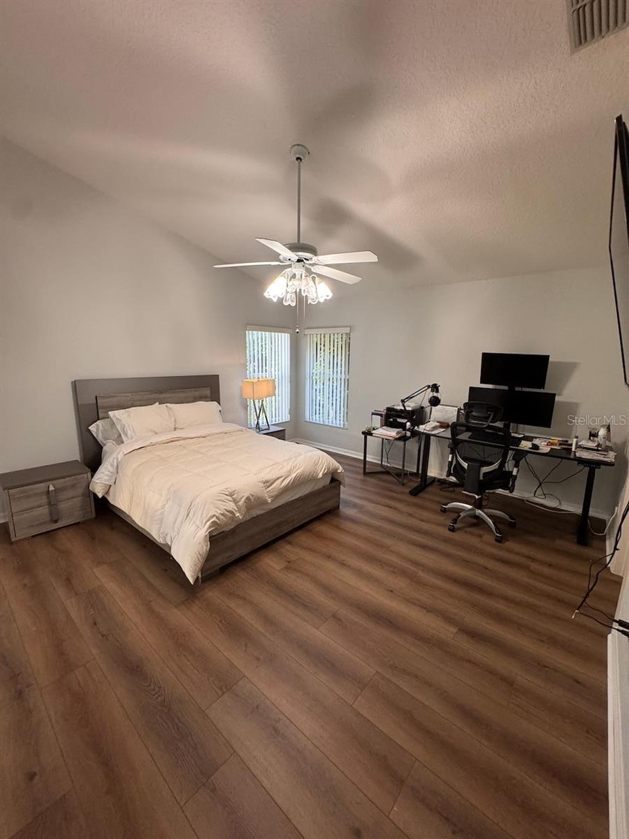 709 HALLOWELL CIR, ORLANDO, FL, 32828