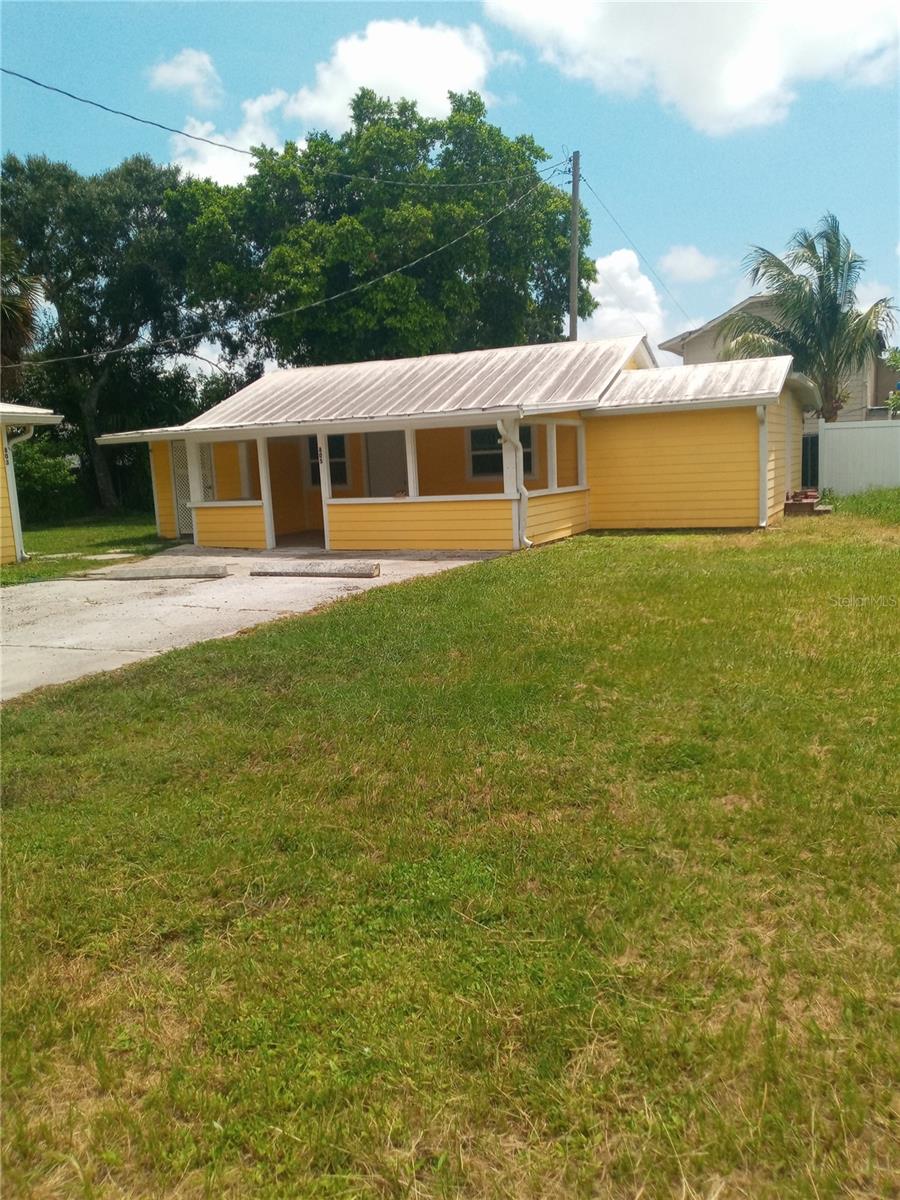 805 22ND AVE W, BRADENTON, FL, 34205