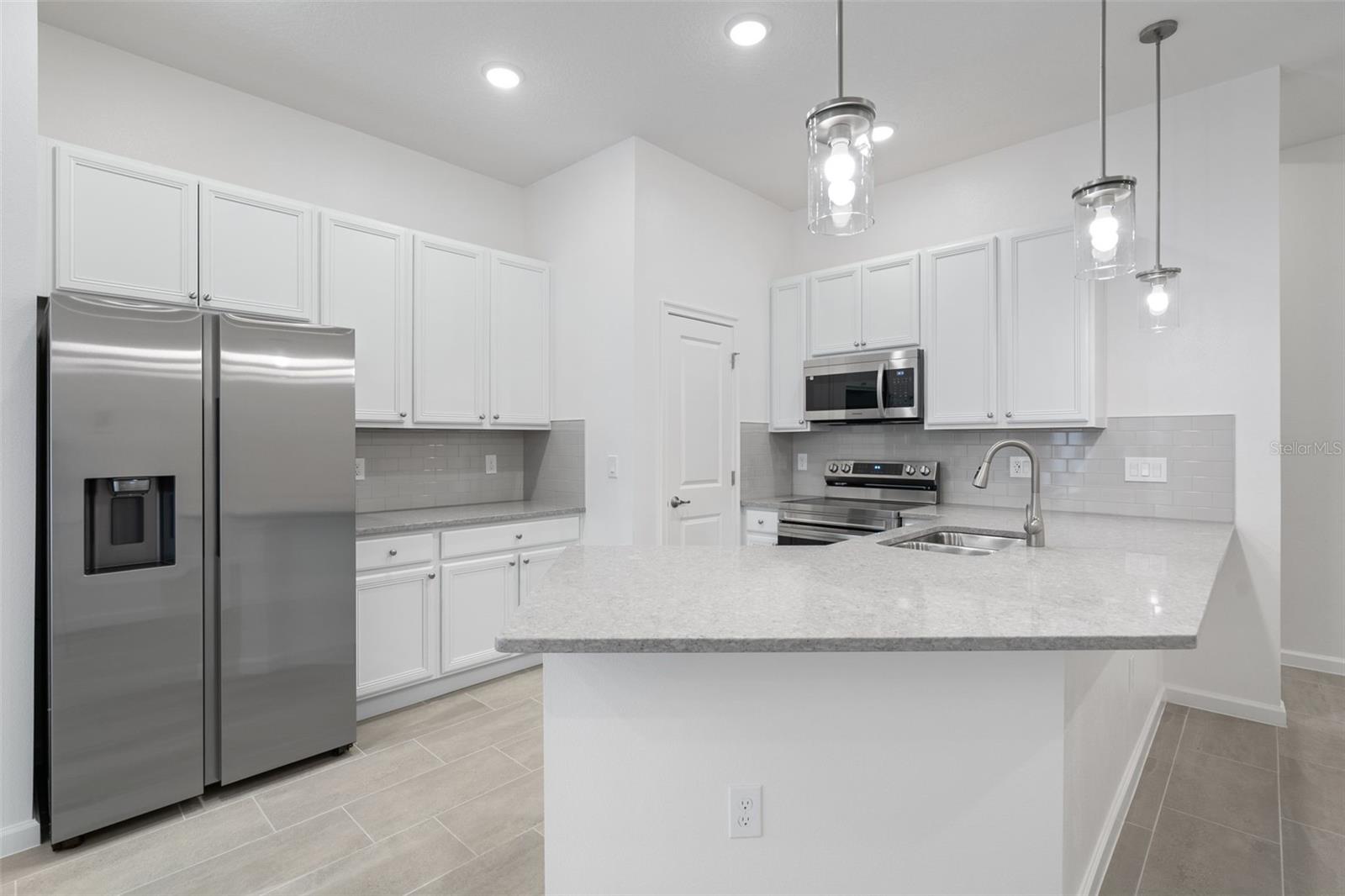 10287 EBB TIDE LANE, ORLANDO, FL, 32821