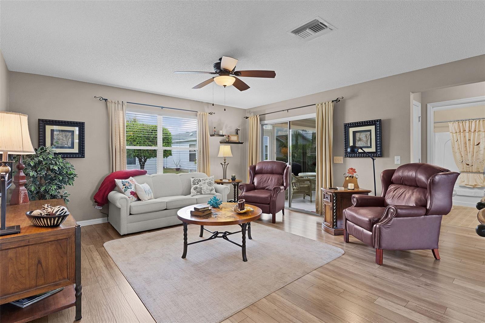 2543 RAINTREE DR, THE VILLAGES, FL, 32162