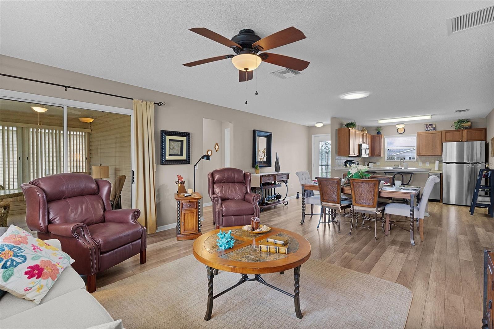 2543 RAINTREE DR, THE VILLAGES, FL, 32162