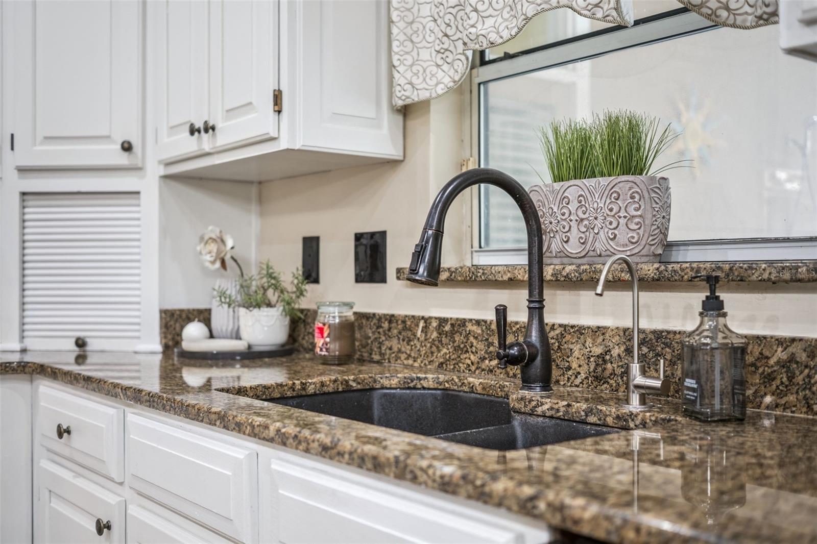 383 EAGLE CREEK CIR, LAKE MARY, FL, 32746