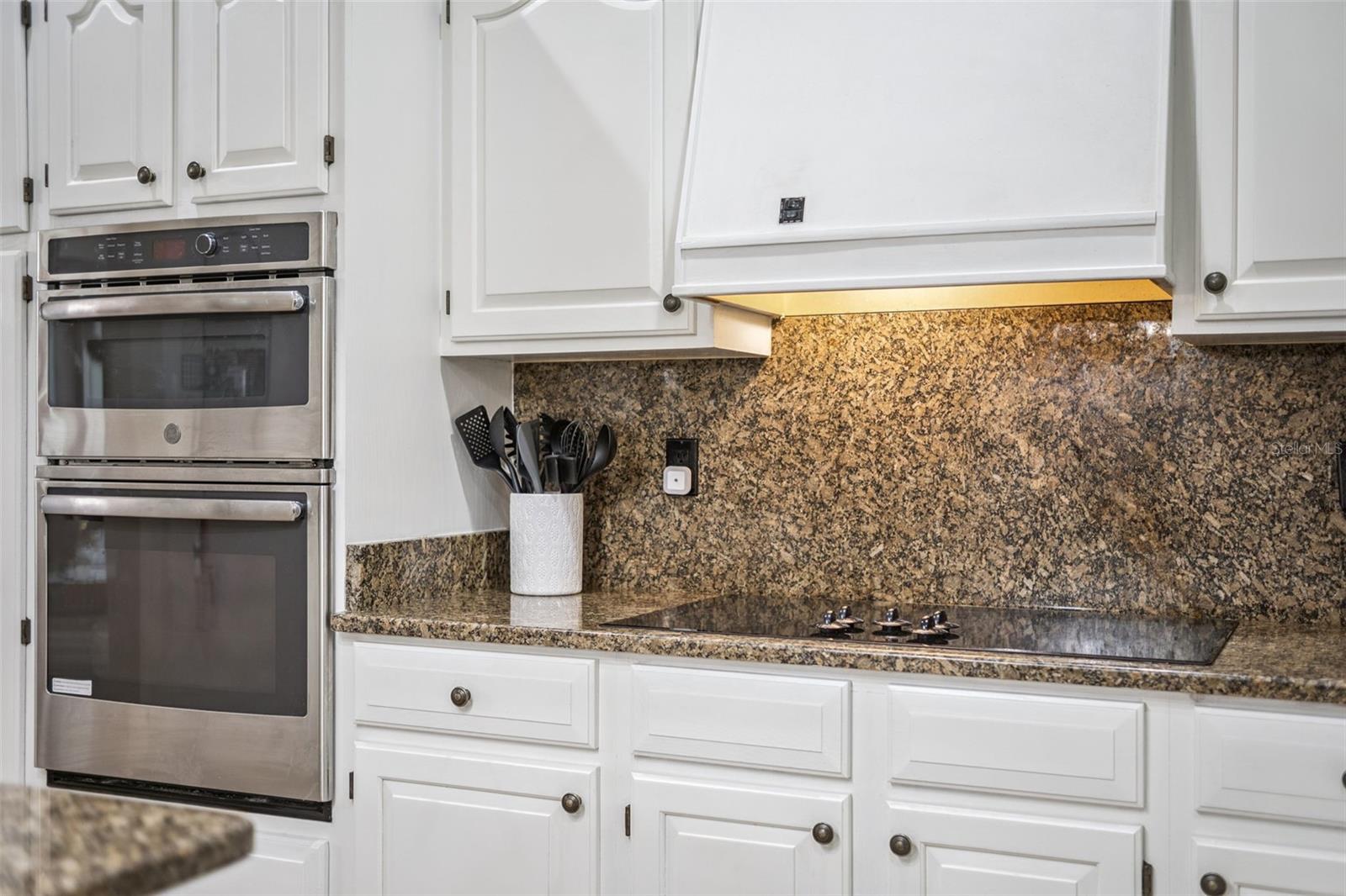 383 EAGLE CREEK CIR, LAKE MARY, FL, 32746