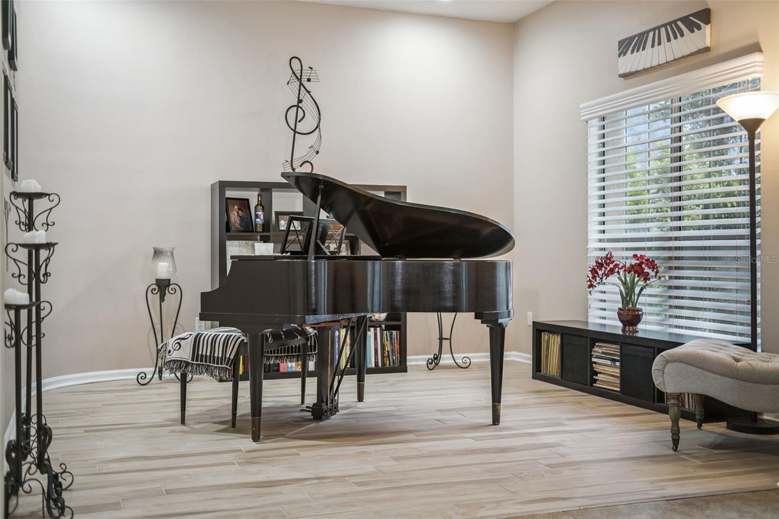 383 EAGLE CREEK CIR, LAKE MARY, FL, 32746