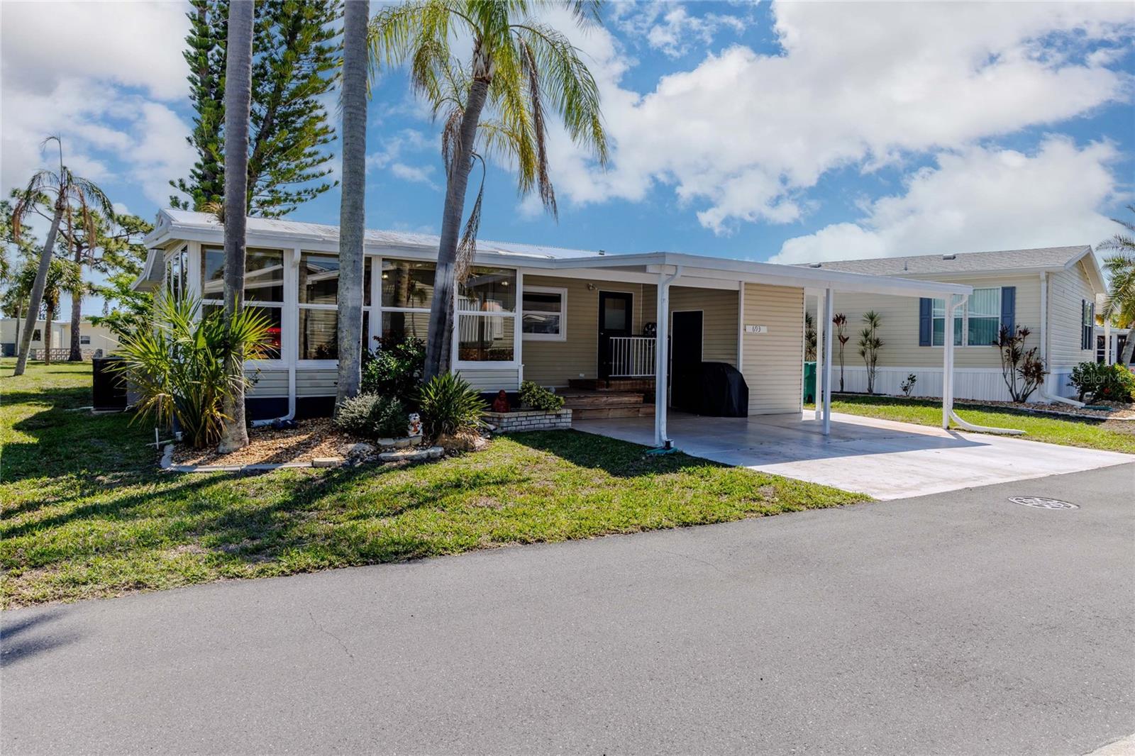 2100 KINGS HIGHWAY CRES #693, PORT CHARLOTTE, FL, 33980