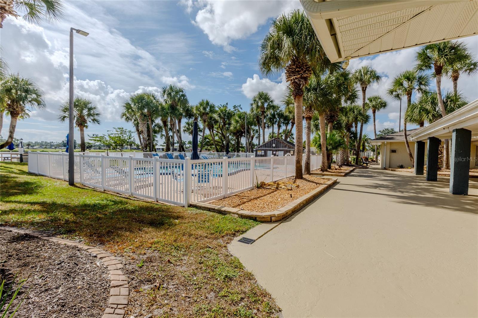 2100 KINGS HIGHWAY CRES #693, PORT CHARLOTTE, FL, 33980