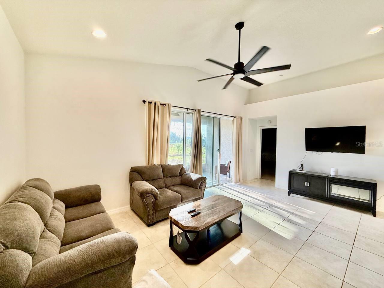 7832 RED HICKORY PL, RIVERVIEW, FL, 33578