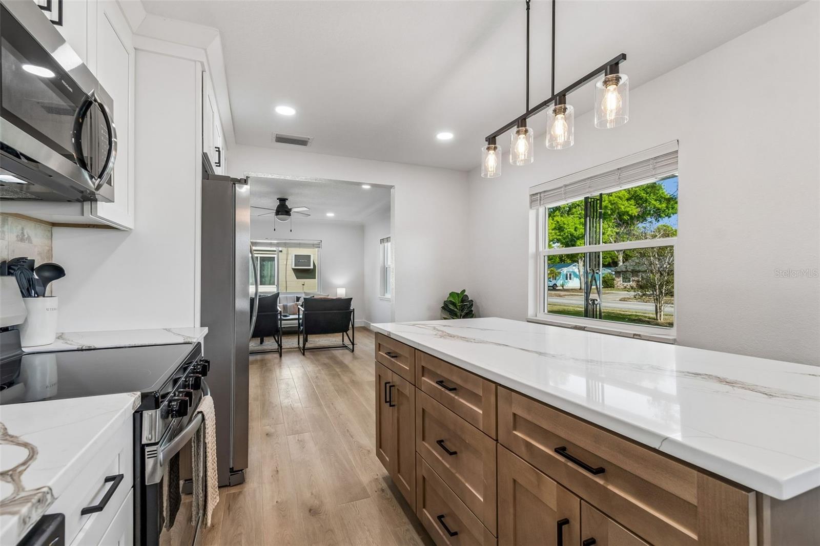 2844 30TH AVE N, ST PETERSBURG, FL, 33713