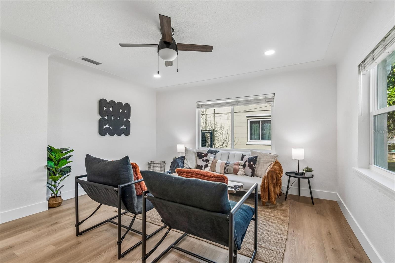 2844 30TH AVE N, ST PETERSBURG, FL, 33713
