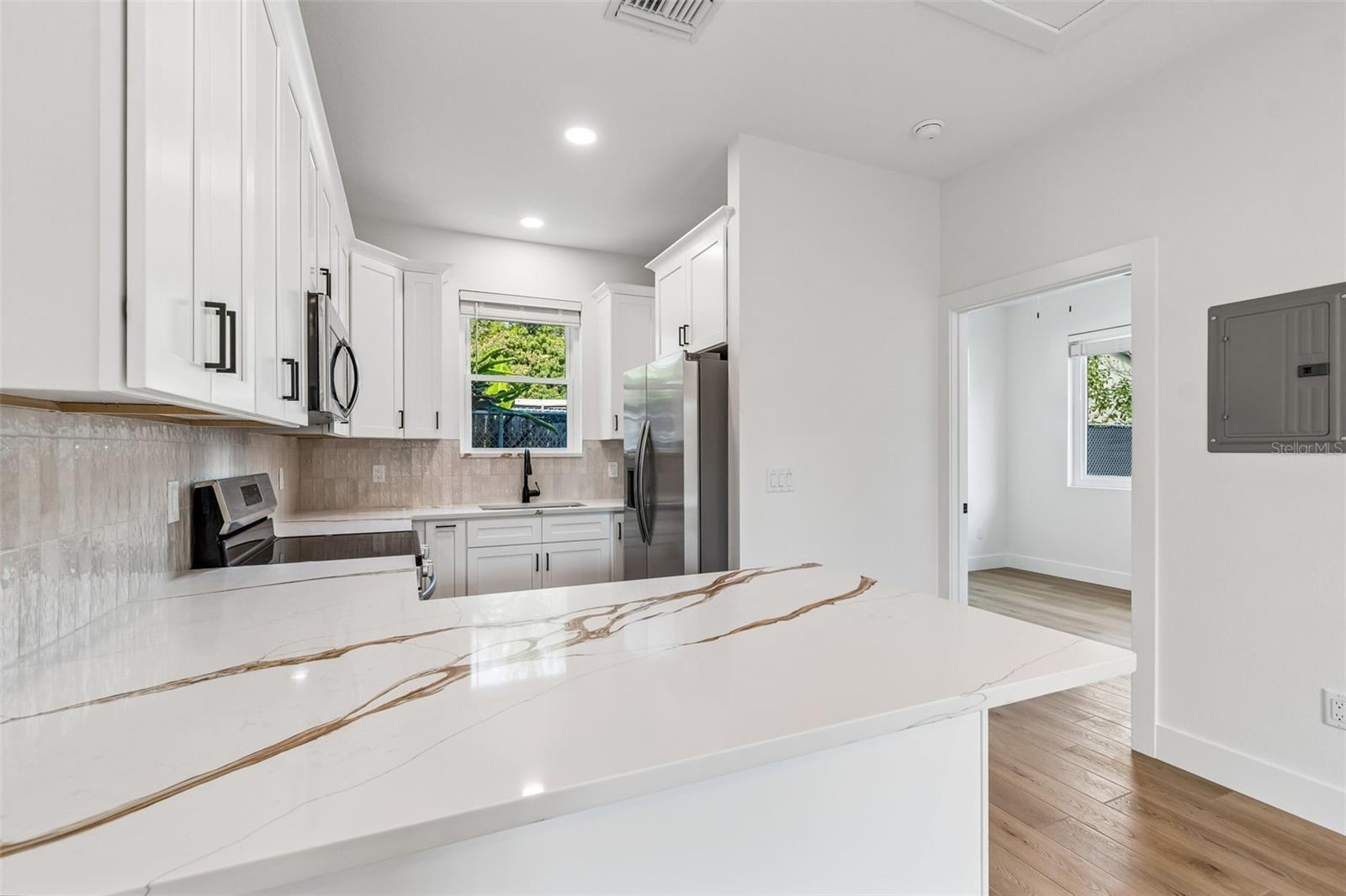 2844 30TH AVE N, ST PETERSBURG, FL, 33713