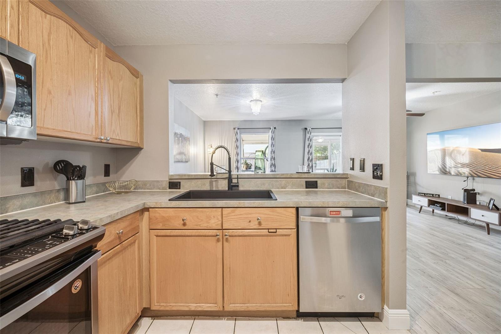 1325 FETTLER WAY, WINTER GARDEN, FL, 34787