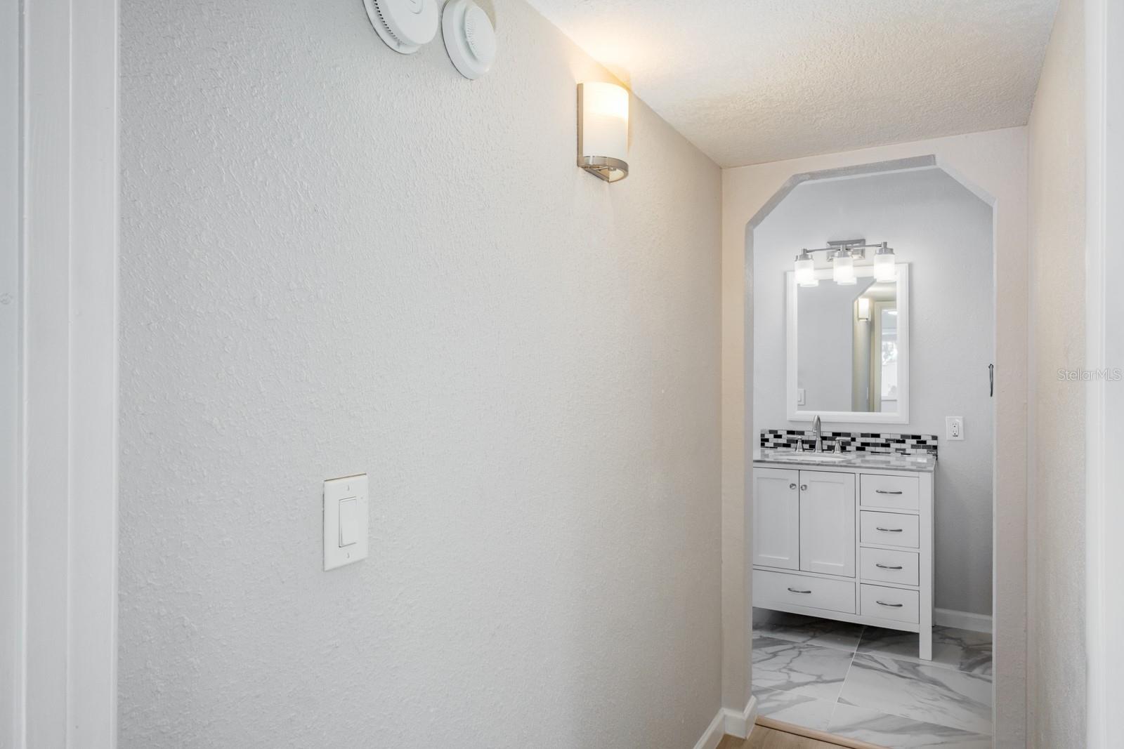 4228 37TH AVE N, ST PETERSBURG, FL, 33713