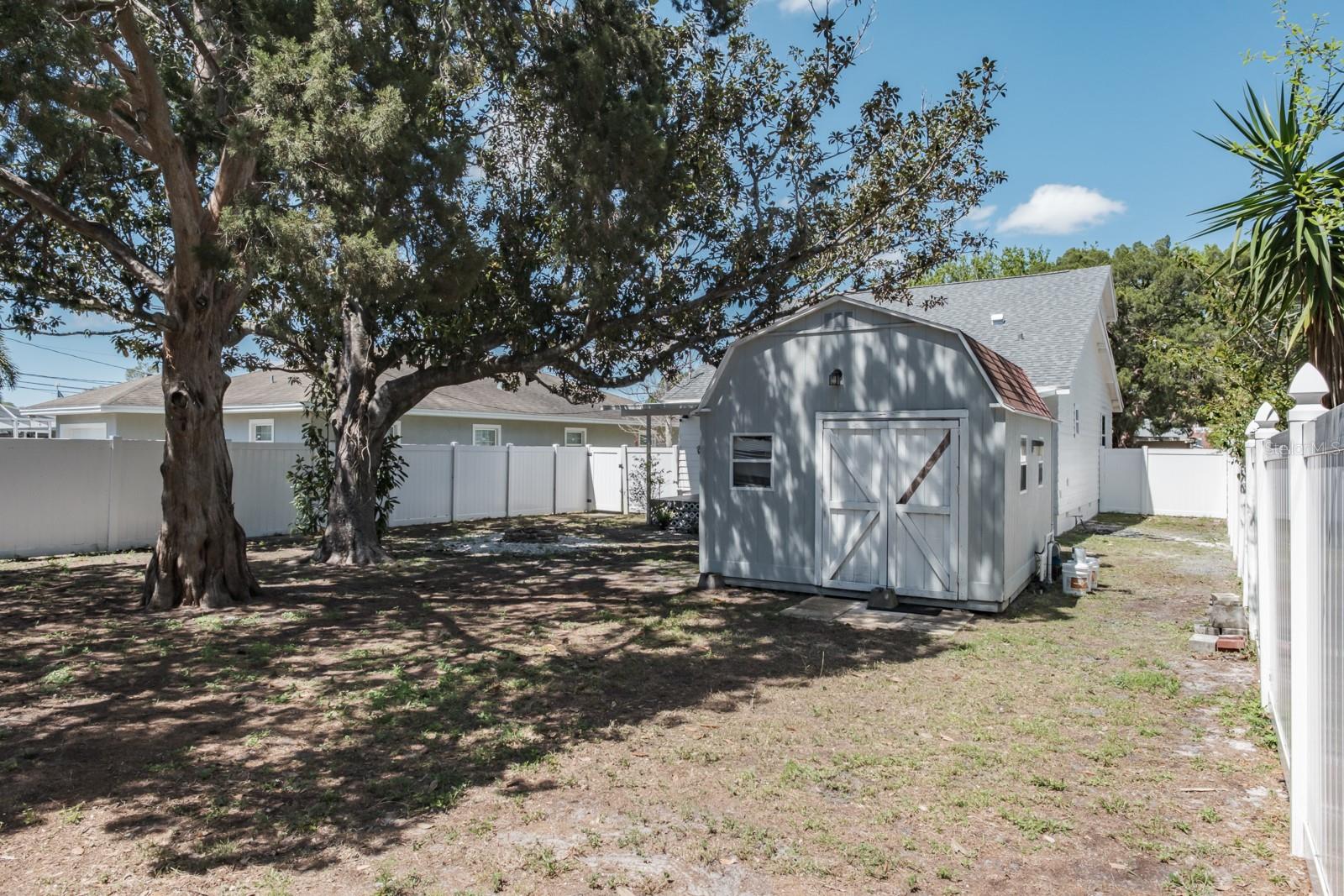 4228 37TH AVE N, ST PETERSBURG, FL, 33713