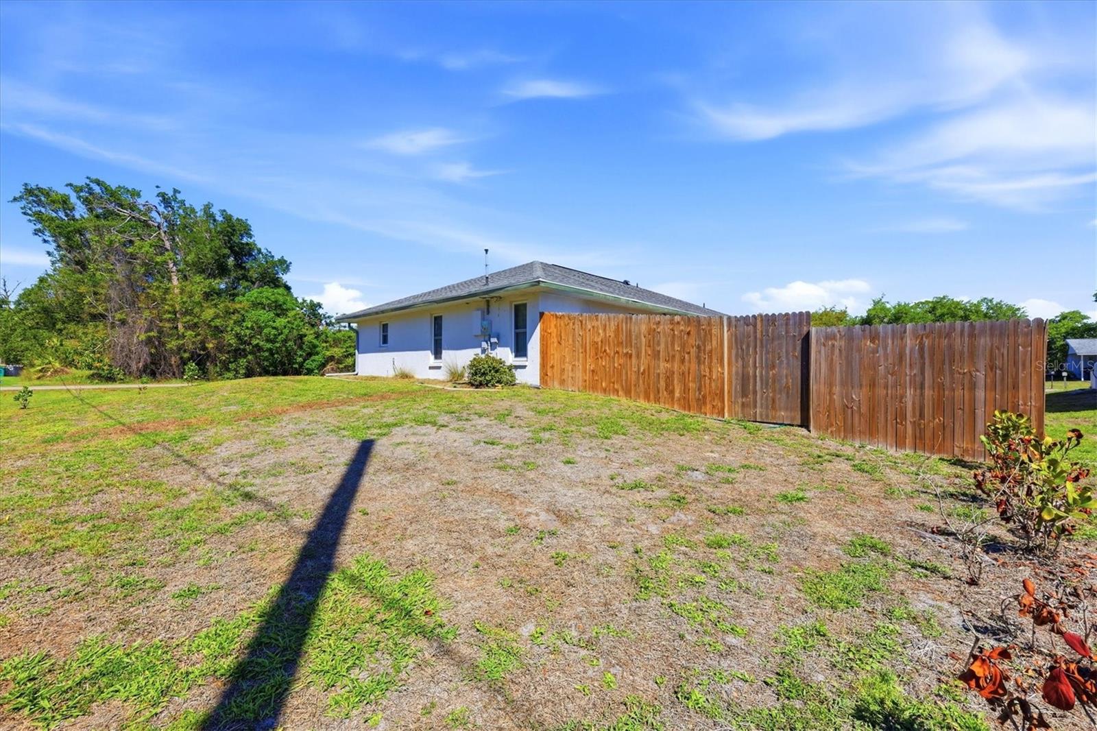 2084 LEISURE ST, PORT CHARLOTTE, FL, 33948