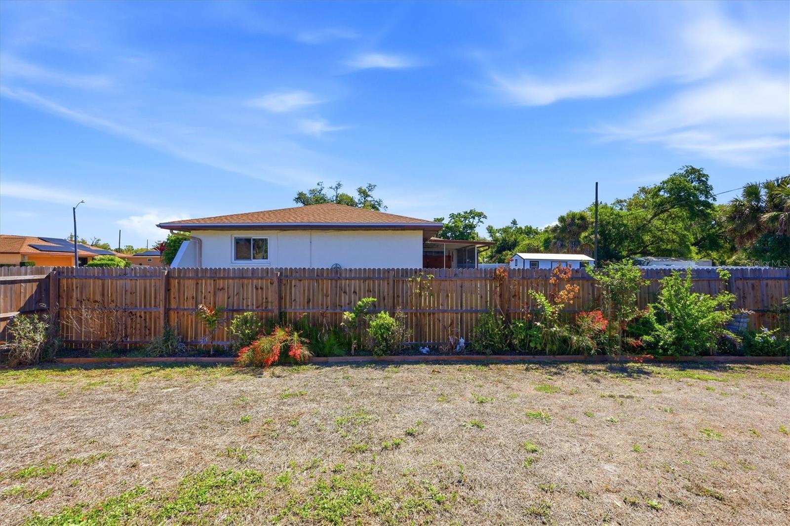 2084 LEISURE ST, PORT CHARLOTTE, FL, 33948
