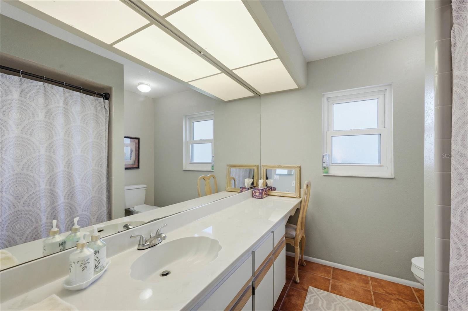2084 LEISURE ST, PORT CHARLOTTE, FL, 33948