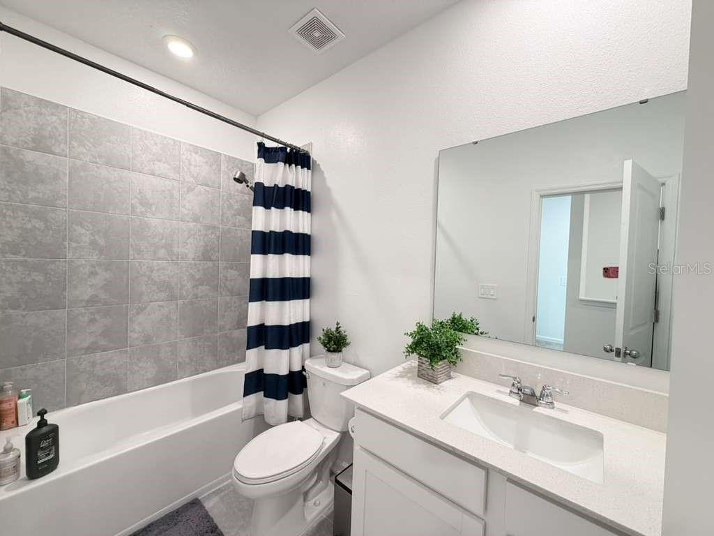 225 BOGEY DR, DAVENPORT, FL, 33896