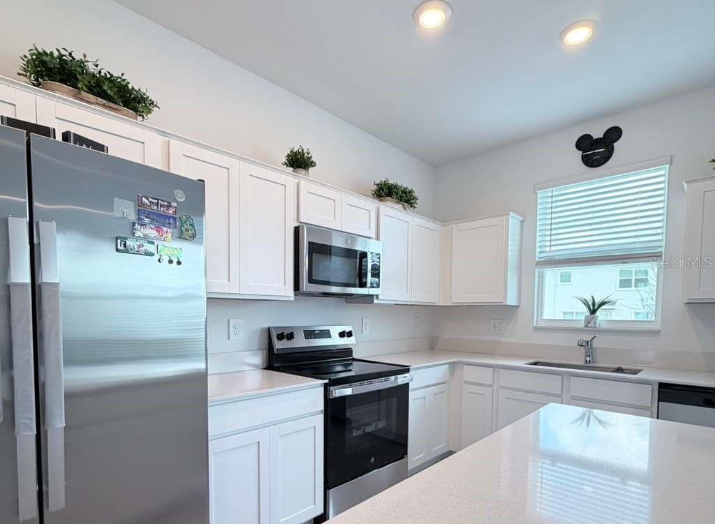 225 BOGEY DR, DAVENPORT, FL, 33896