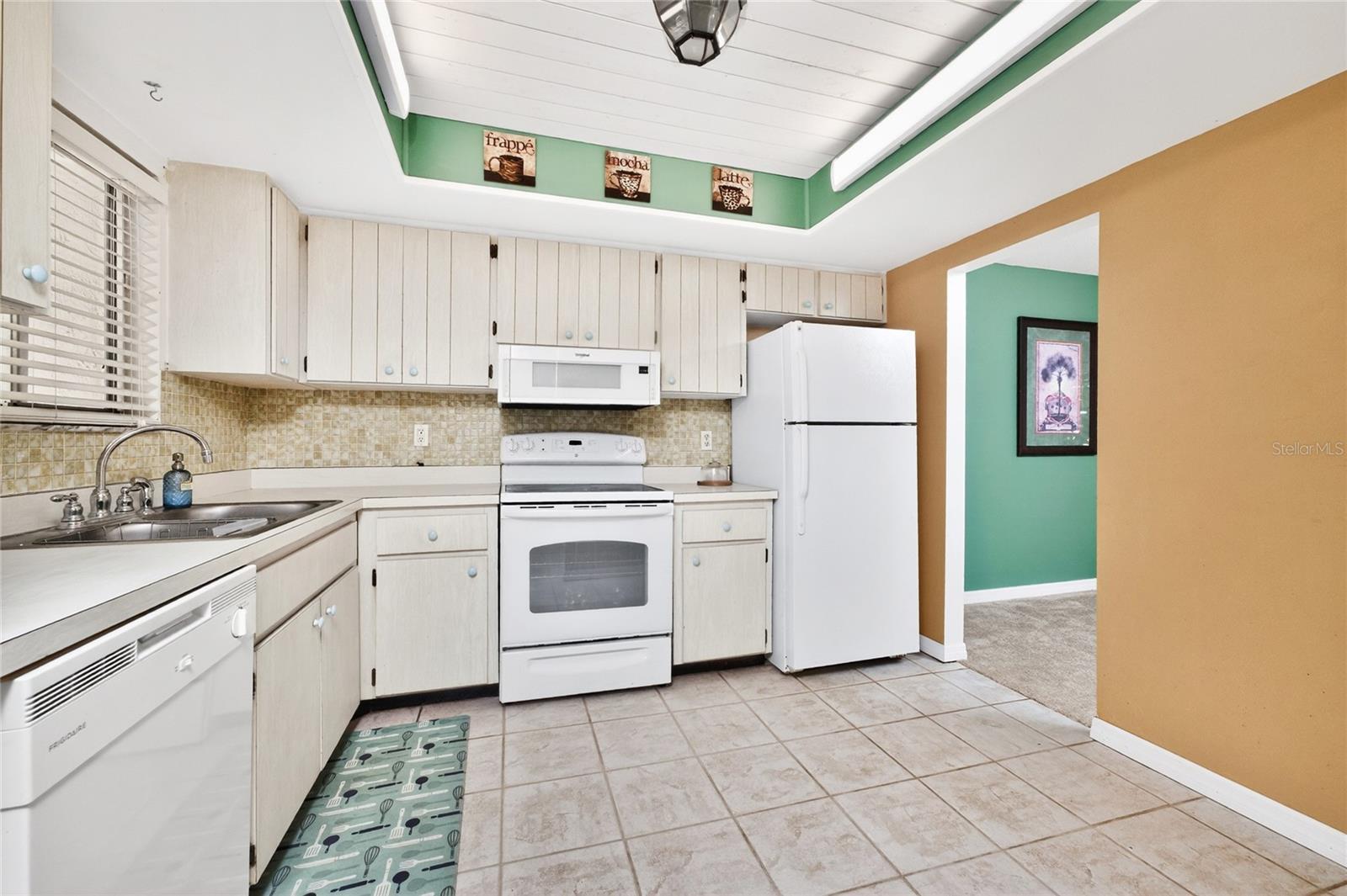 3972 OVERLOOK BND #28, SARASOTA, FL, 34232