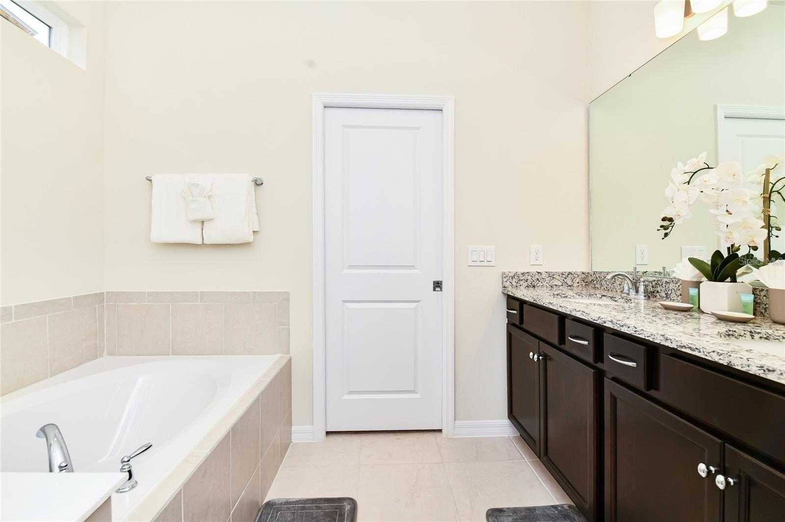 3373 LILAC WAY, DAVENPORT, FL, 33897
