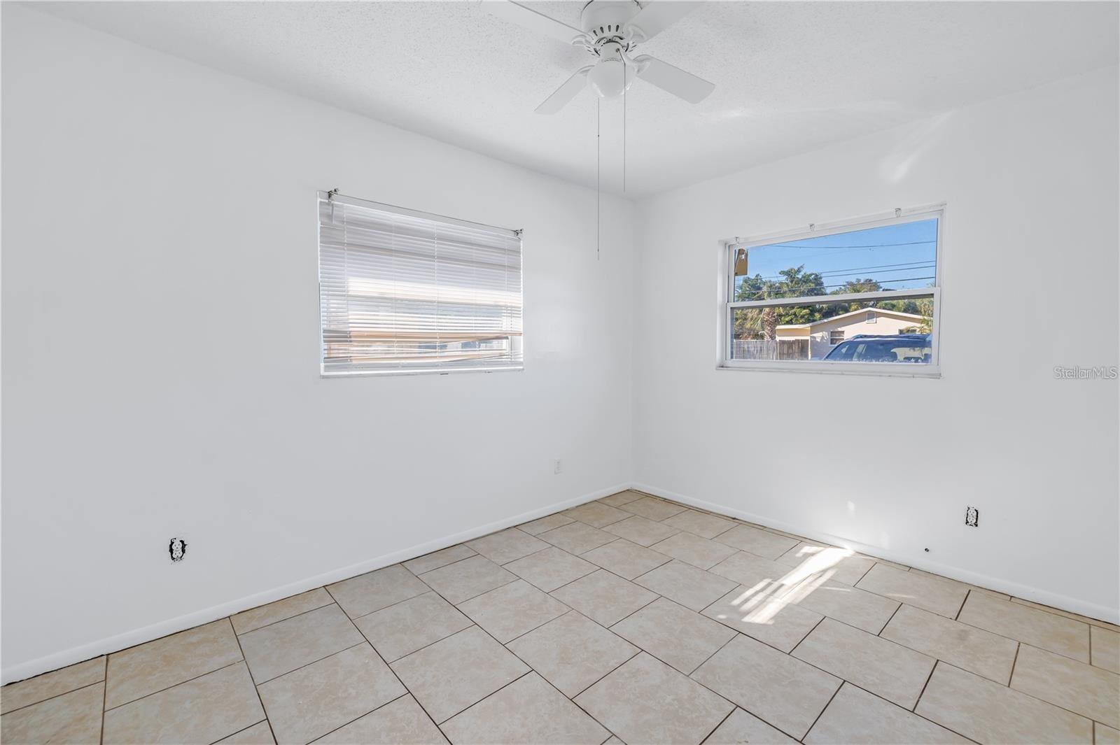 185 FULTON ST NE, LARGO, FL, 33771