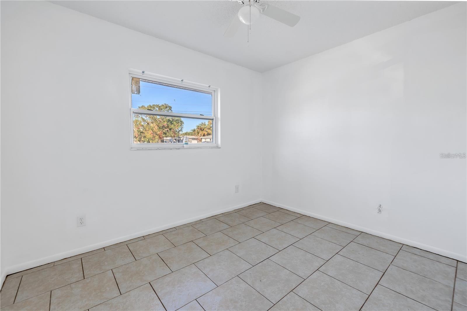 185 FULTON ST NE, LARGO, FL, 33771