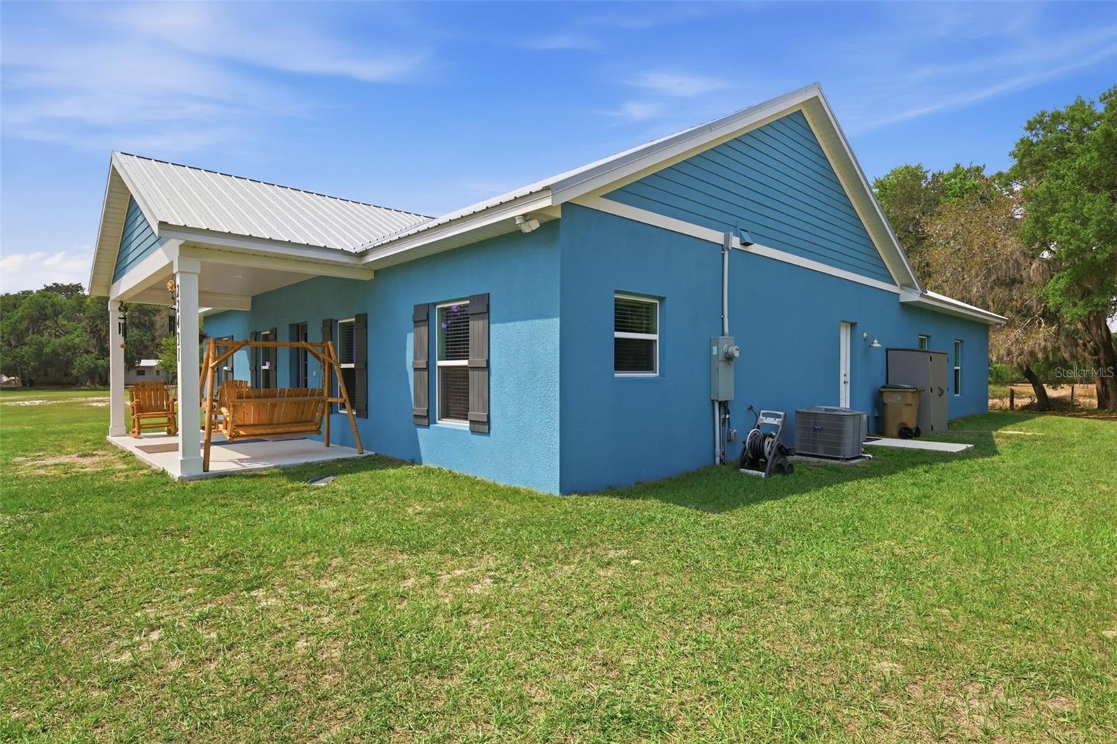 22431 LOOP RD, GROVELAND, FL, 34736