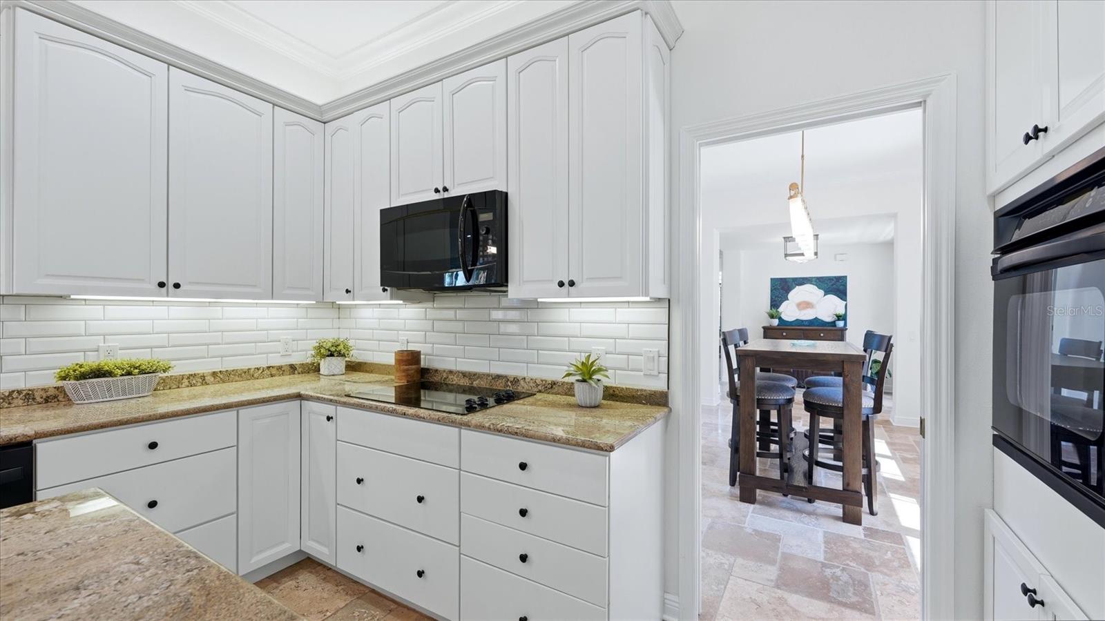 5935 RIVER FOREST CIR, BRADENTON, FL, 34203