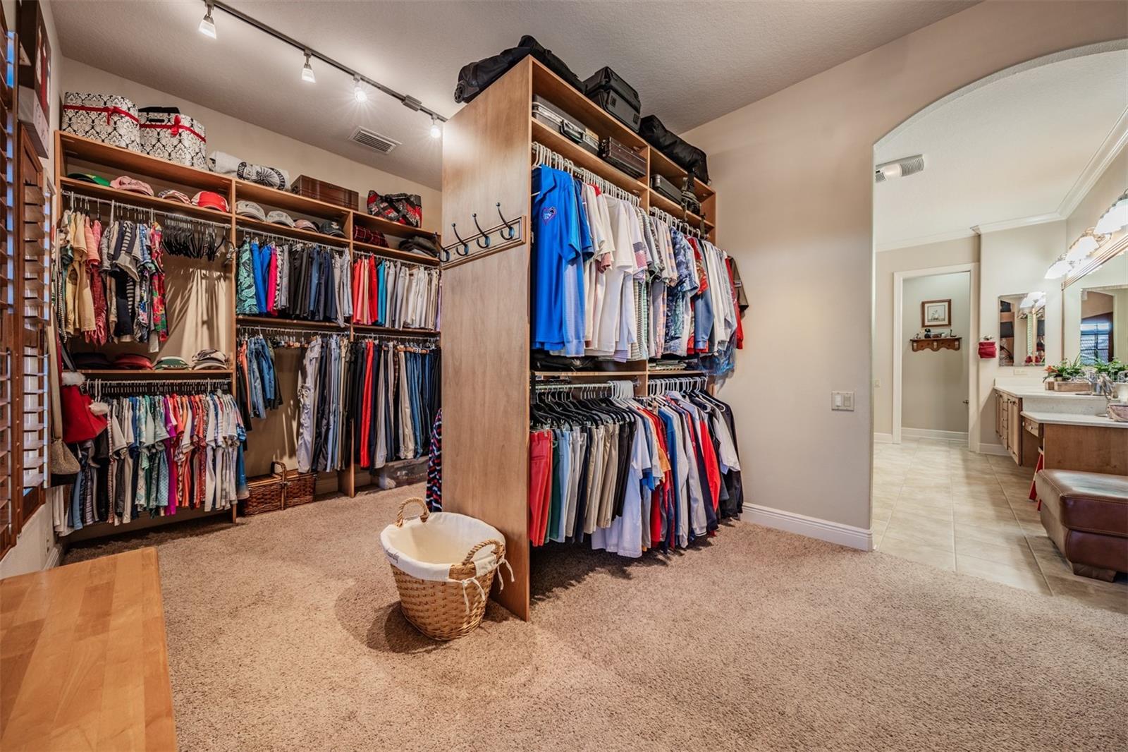 34115 AMERICANA AVE, DADE CITY, FL, 33525