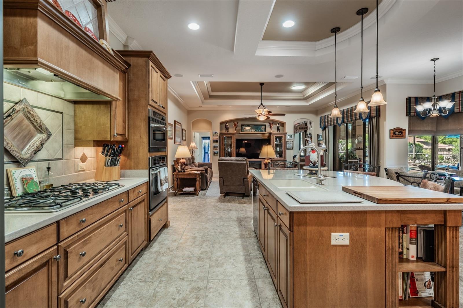 34115 AMERICANA AVE, DADE CITY, FL, 33525