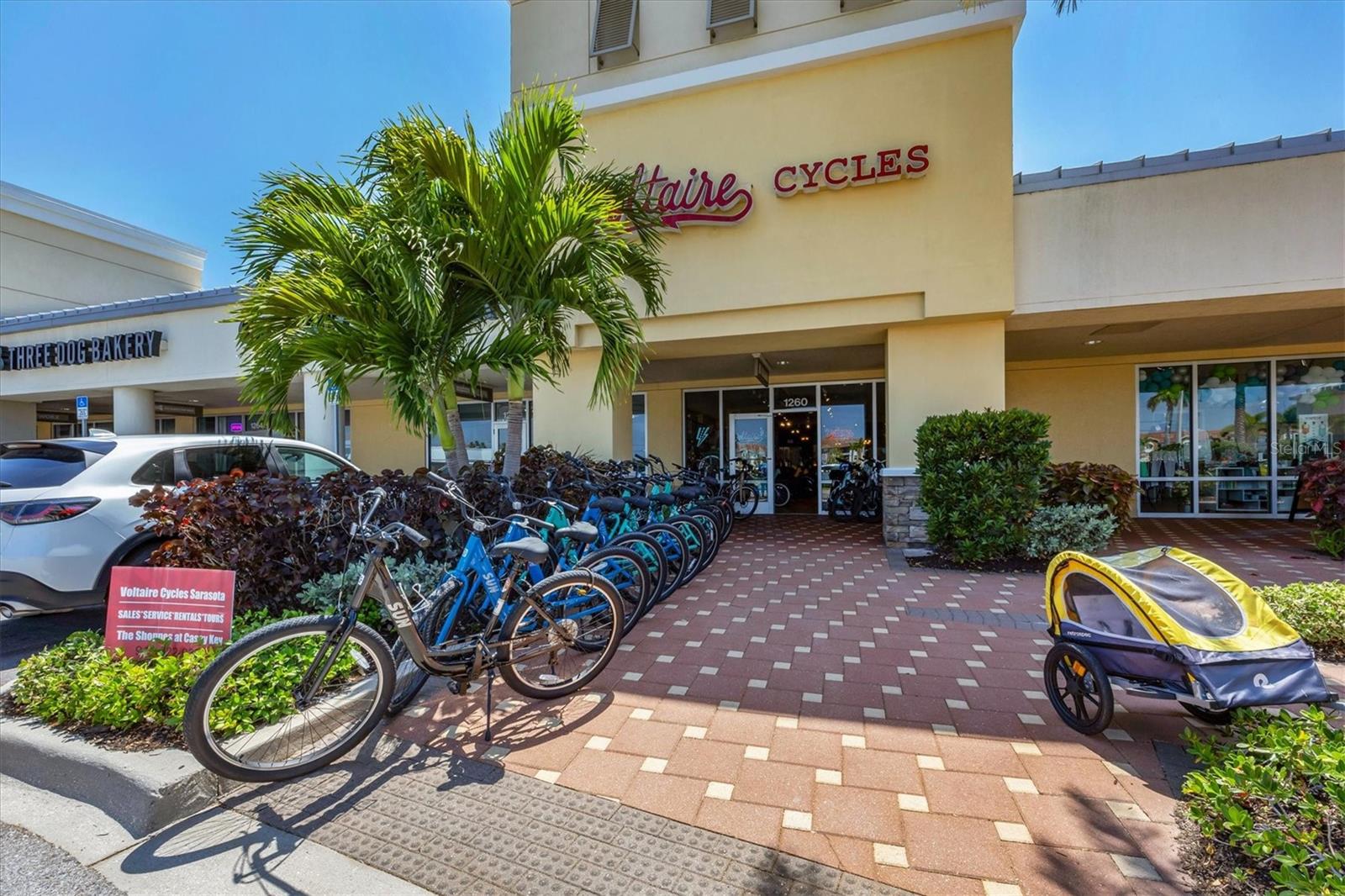 135 WOODLAND PL, OSPREY, FL, 34229
