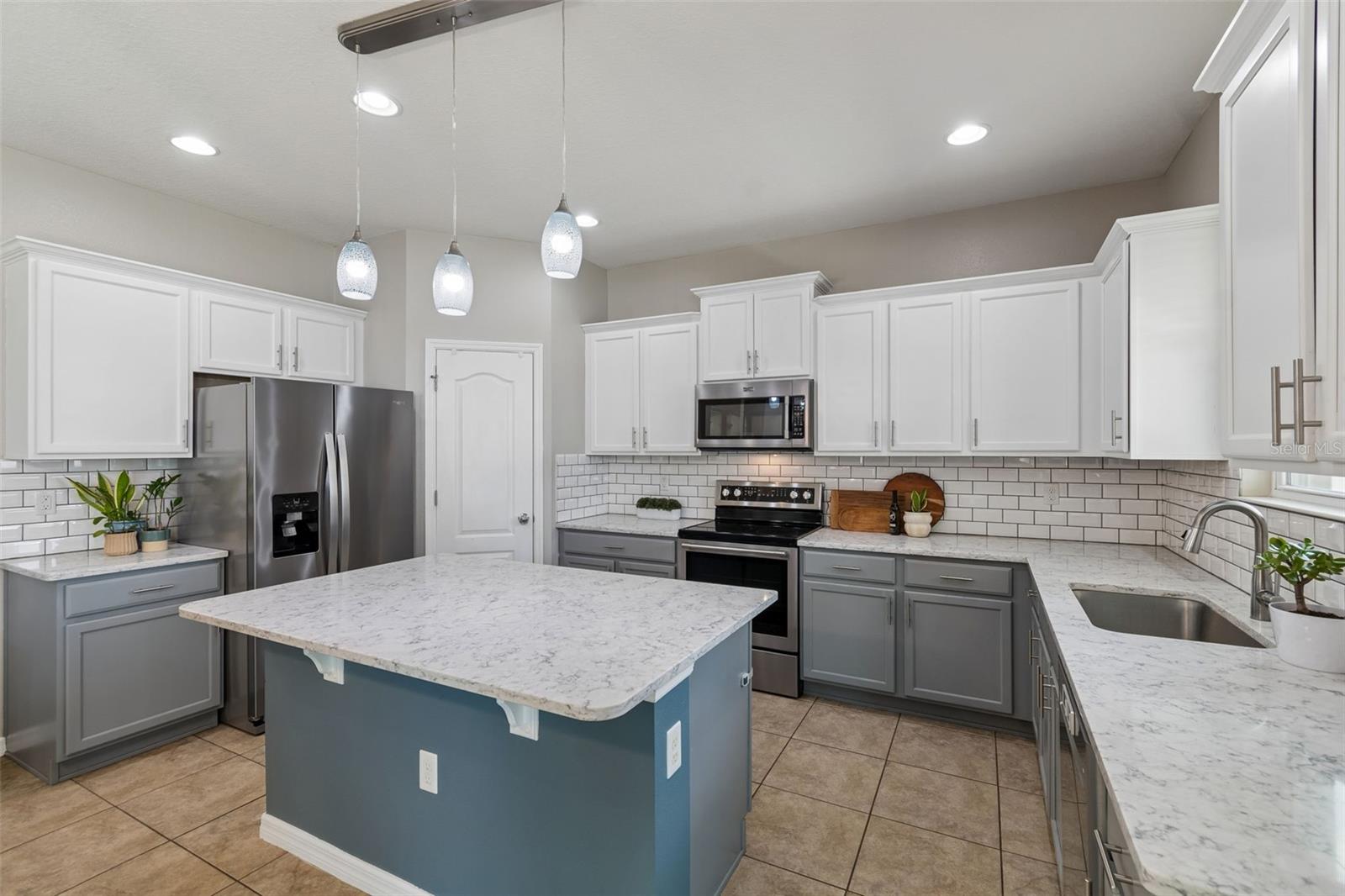 10517 MASSIMO DRIVE, WIMAUMA, FL, 33598