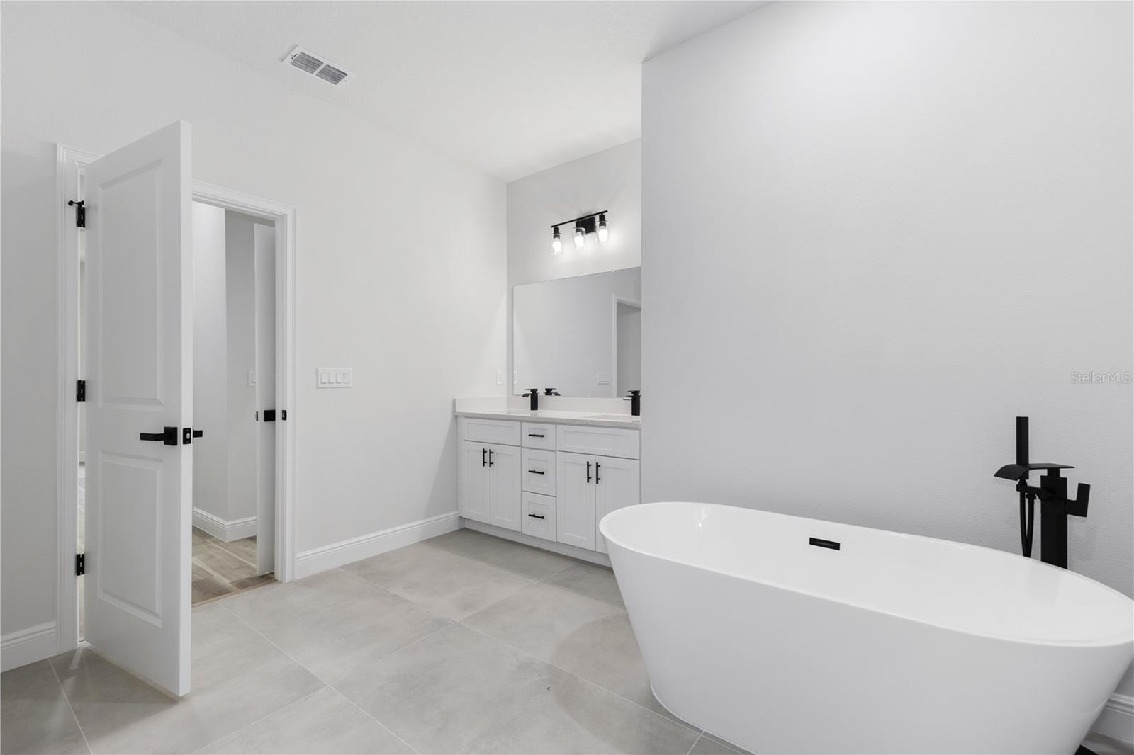 775 MARION OAKS MANOR, OCALA, FL, 34473