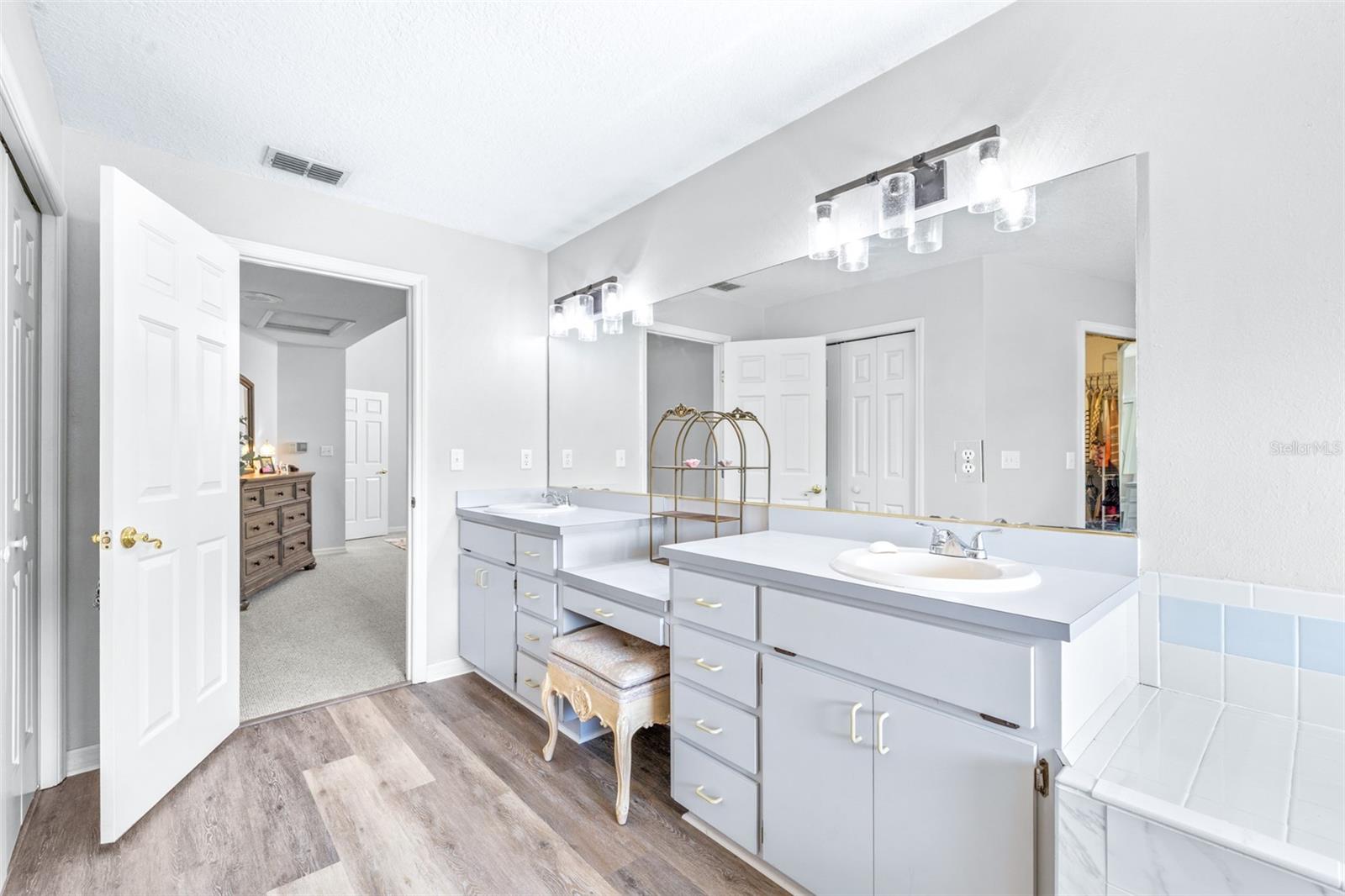 2134 KIRKLAND LAKE DR, AUBURNDALE, FL, 33823
