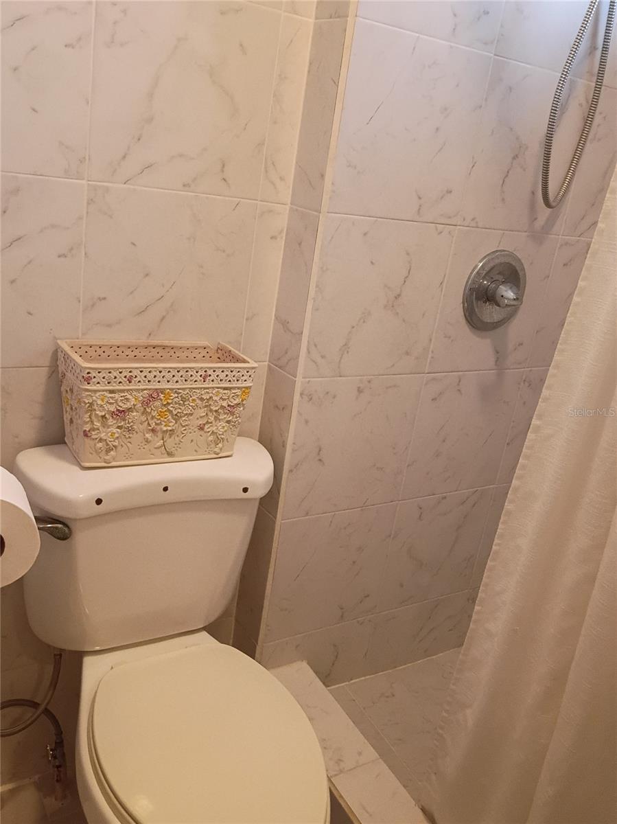 140 8TH ELOISE ST, WINTER HAVEN, FL, 33880